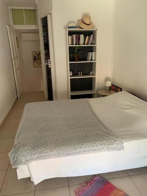 Fabienne Cote Jardins De La Fontaine Apartment Nimes Exterior photo